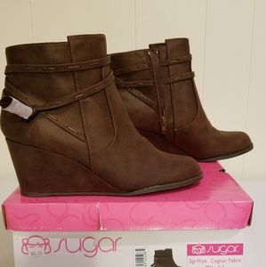 Women Boots